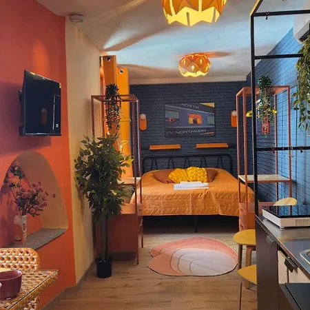 Alibi Bed And Beer Apartment Oda ve Kahvaltı Ivrea